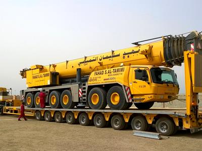 9-axle semi-trailer with a high payload for the transport of lifting vehicles.  