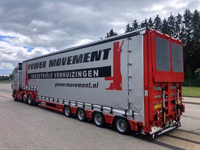 Power Movement has chosen for a 4-axle MultiMAX low loader from Faymonville with sliding curtain and extendable body structure