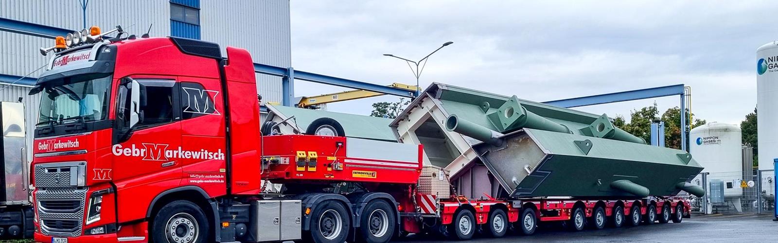 With the acquisition of a 3+7 CombiMAX PA-X combination, the Franconian company Gebr. Markewitsch GmbH has gained new possibilities for its special transport projects.