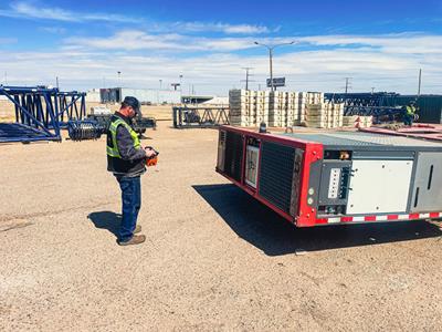 In different sessions, our instructor Jef updated during three weeks the ML crew in using their modular and self-propelled trailer fleet.