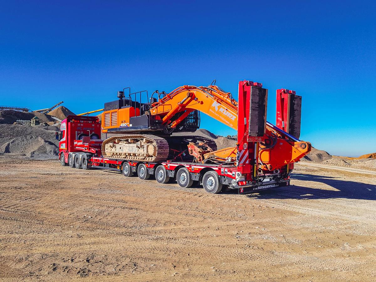 Semi-low loader with low pendle-axle - MultiMAX PA-X