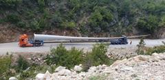 Wind blade transport in Greece