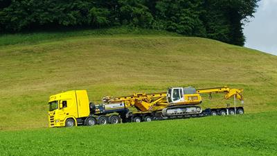 VarioMAX low bed semi-trailer by Hämmerle in Austria