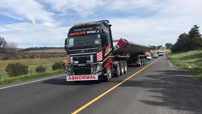 Absolute Wind is one of Faymonville’s key partners in South Africa and runs numerous other Faymonville trailers that are involved in wind energy projects over the whole country.