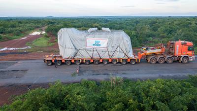 1285 kilómetros atravesando África sobre vehículos modulares de Faymonville